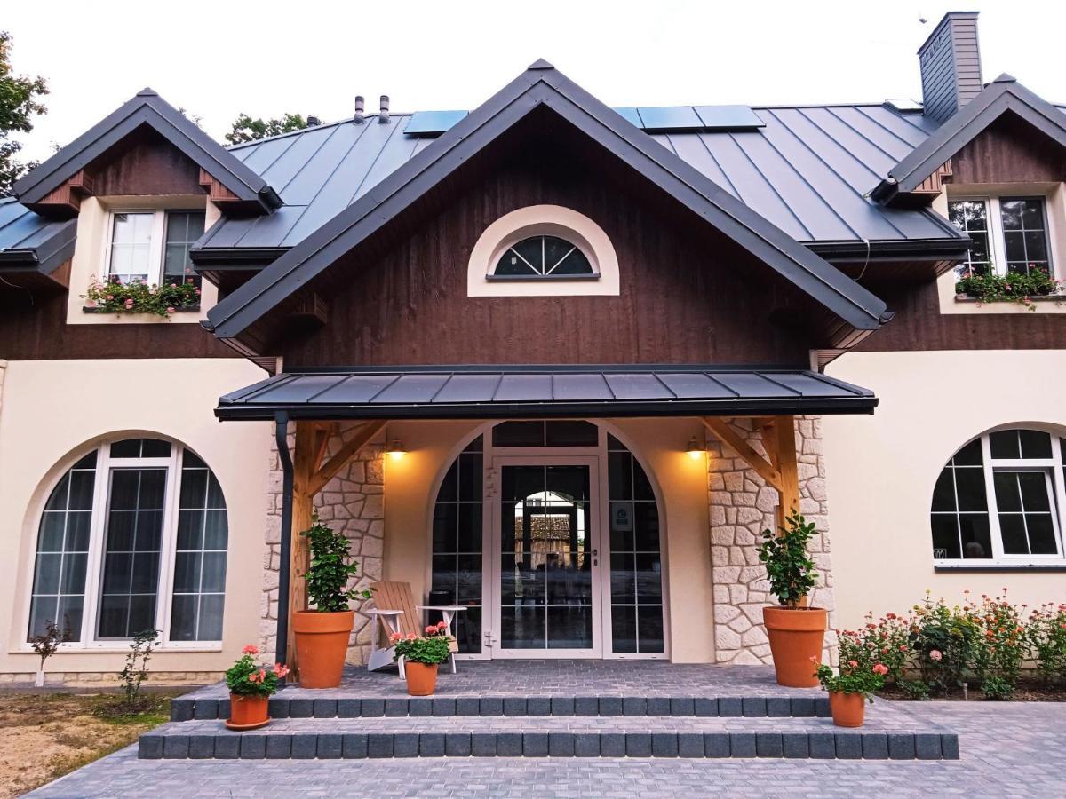 Dworek Akacja Uslugi Hotelarskie Janowiec Exterior foto